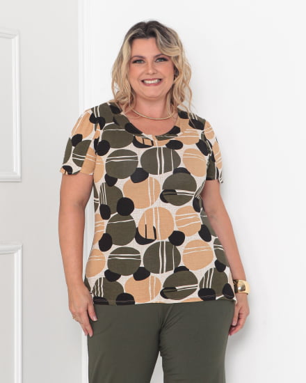 BLUSA GOLA REDONDA DETALHE MANGA VERDE